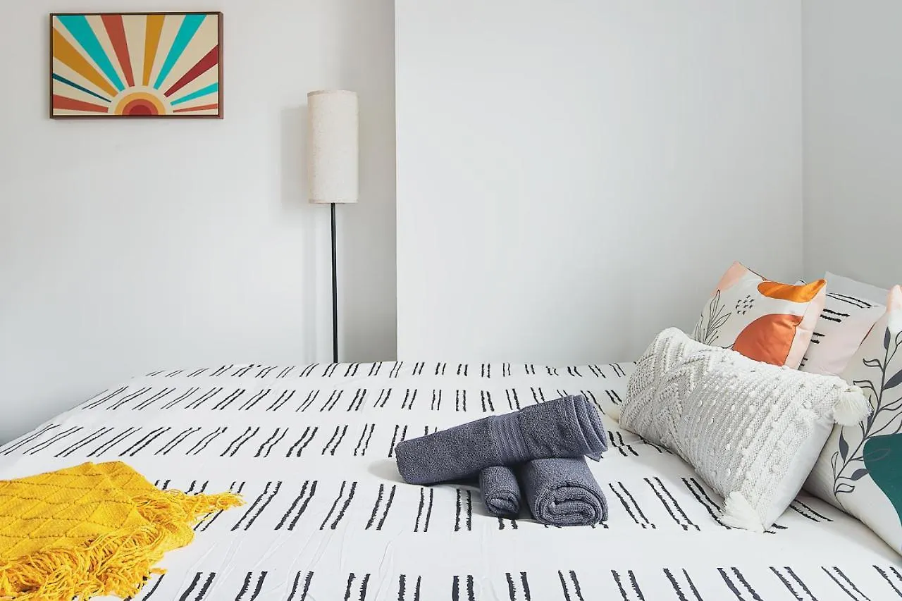 Urban Retreat - Free Parking, Wifi, Walk To Stadium Charlotte 0*,  United States