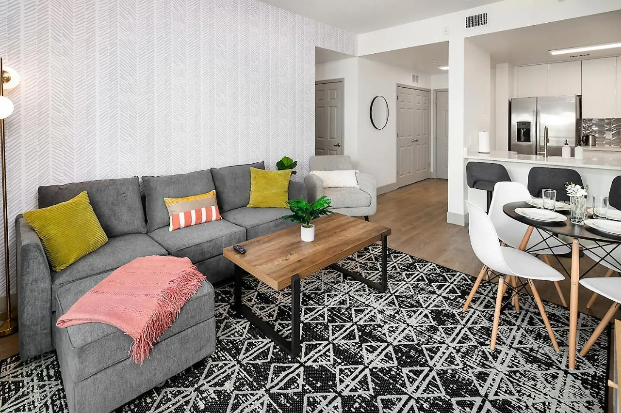 Urban Retreat - Free Parking, Wifi, Walk To Stadium Charlotte 0*,